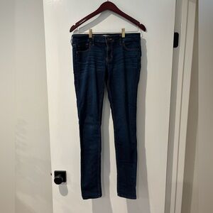 Hollister Women's Dark Blue Skinny Jeans